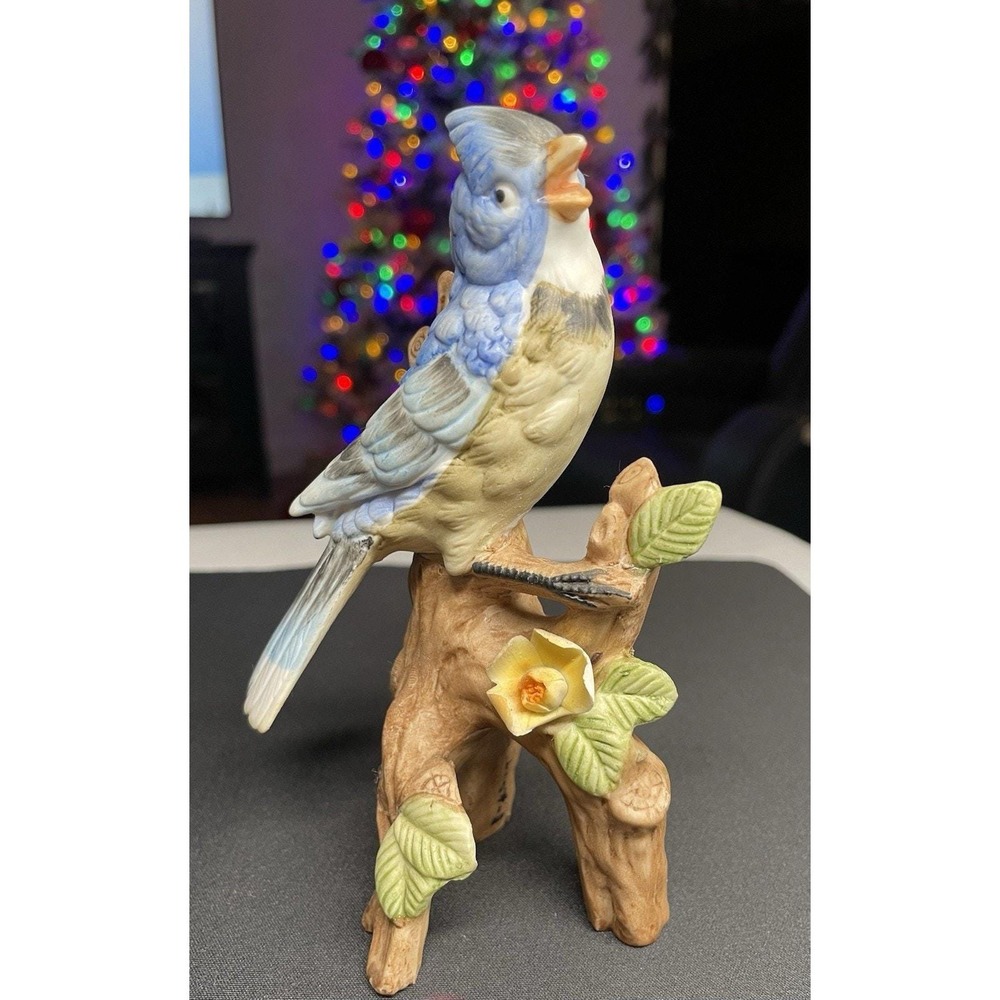 Vintage 1960-1970 MCM Bisque Ceramic 6" Blue Jay Bird. Inarco Japan E-4977